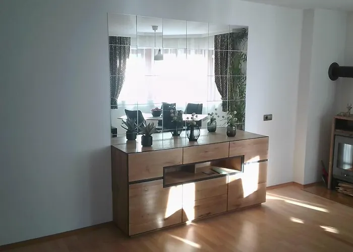 July * Інсбрук