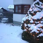 July Lägenhet *