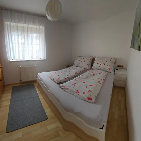 Apartman July
